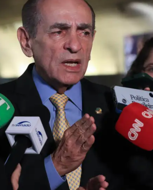 CCJ do Senado aprova fim da reeleição para cargos do Executivo